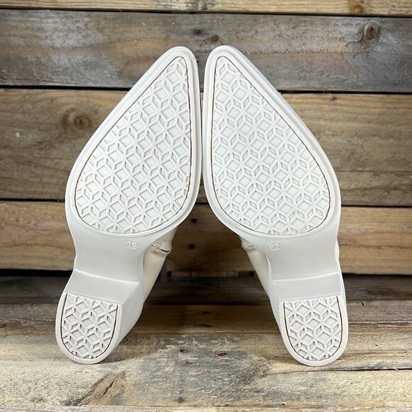 Seychelles Shining Star Bootie - Off White - 6.5 - New without box - Picture 7 of 9